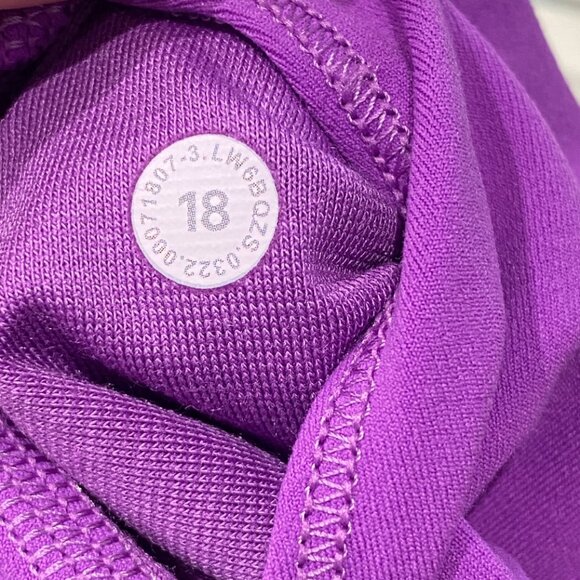 LuLuLemon NWOT, Align High Rise crop, 23", women's size 18, moonlight magenta. - Picture 5 of 9